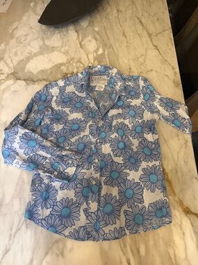Frank & Eileen floral print button down, new without tags, size S